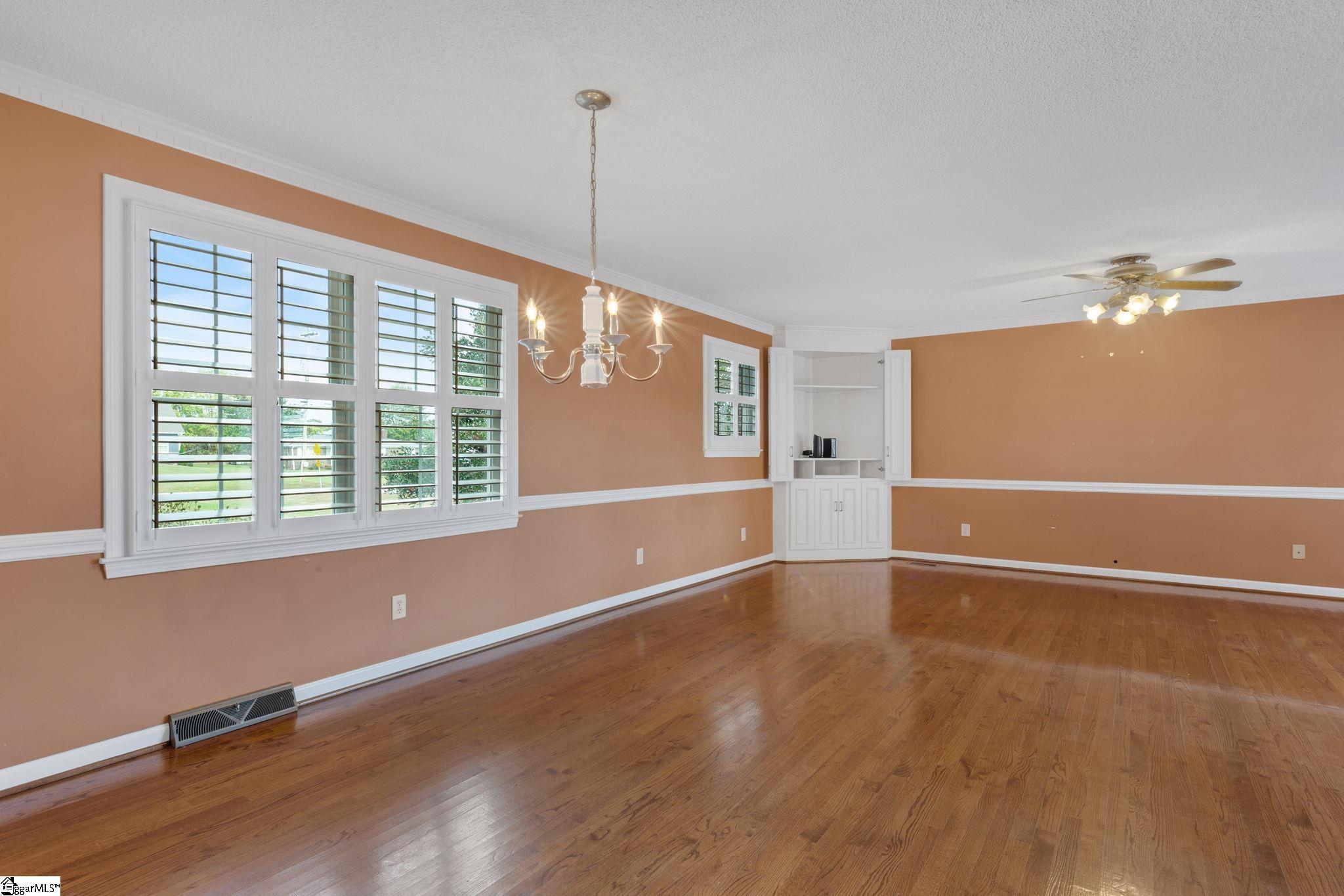 887 Ansel School Road Greer, SC 29651 - Photo 12 of 49