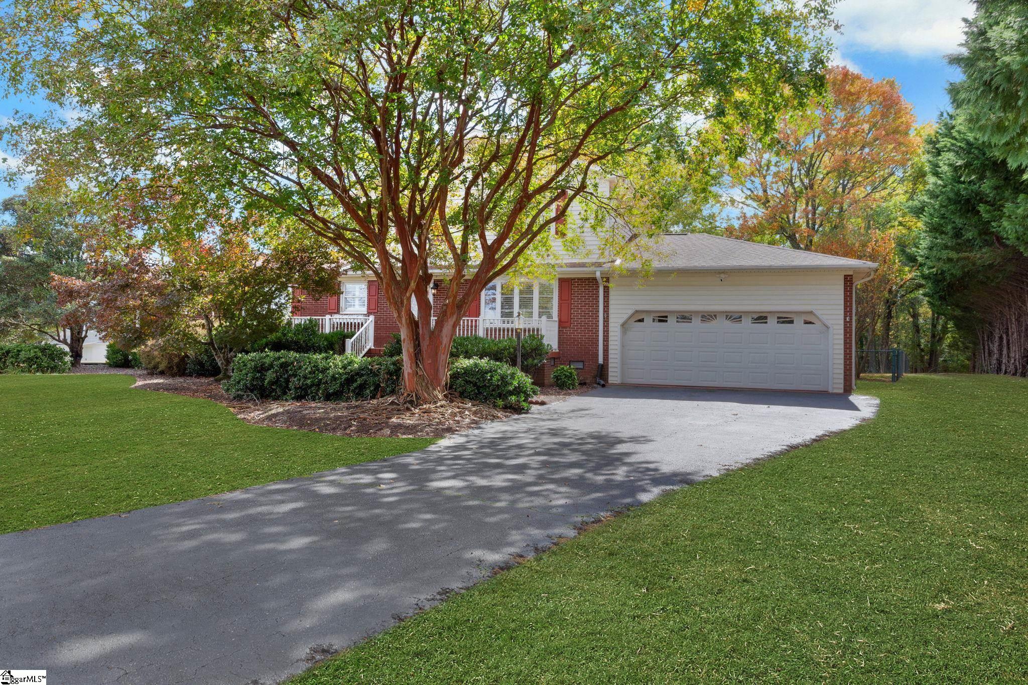 887 Ansel School Road Greer, SC 29651 - Photo 3 of 49