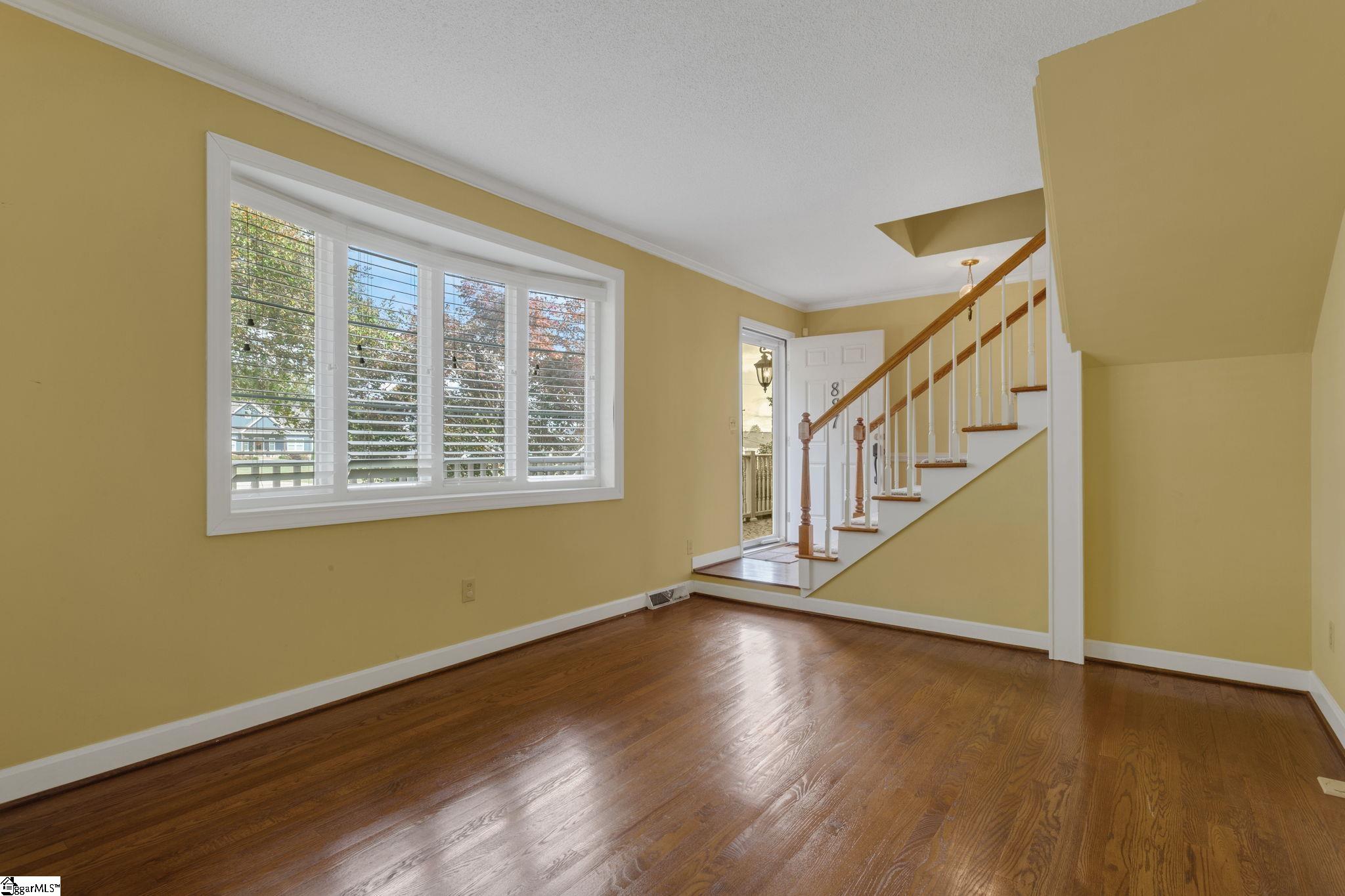 887 Ansel School Road Greer, SC 29651 - Photo 8 of 49