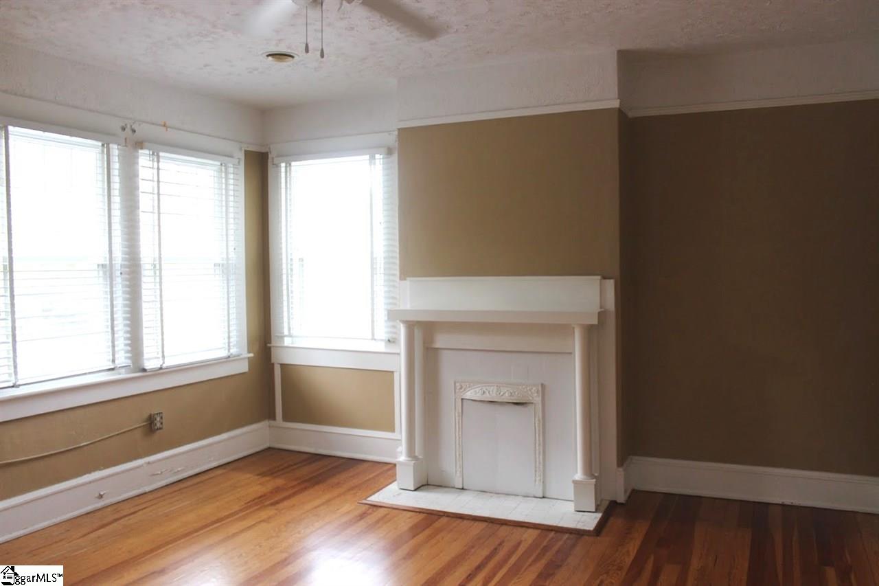 302 Calvert Avenue Clinton, SC 29325 - Photo 7 of 22