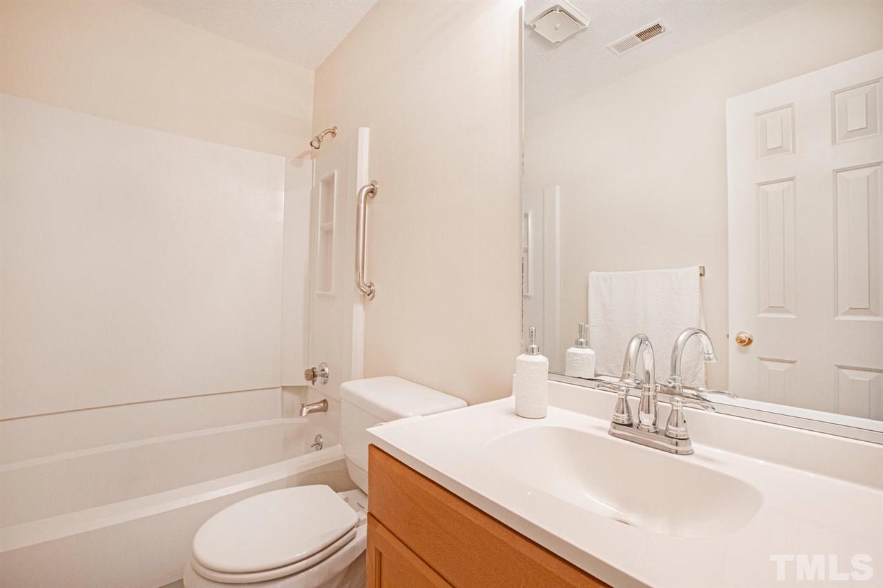 105 Shady Spring Place Durham, NC 27713 - Photo 13 of 27 Gallery Image 13