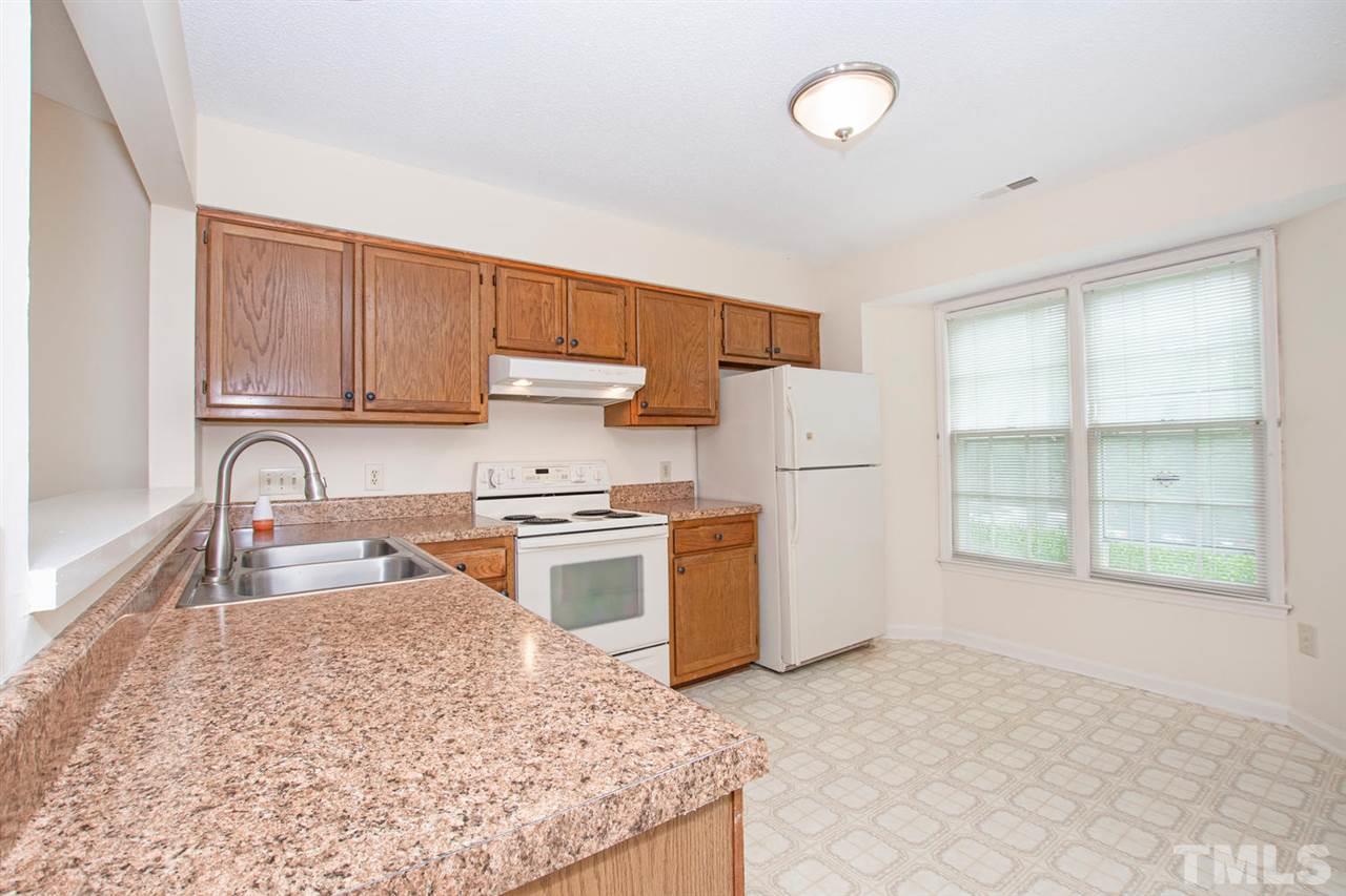105 Shady Spring Place Durham, NC 27713 - Photo 5 of 27 Gallery Image 5