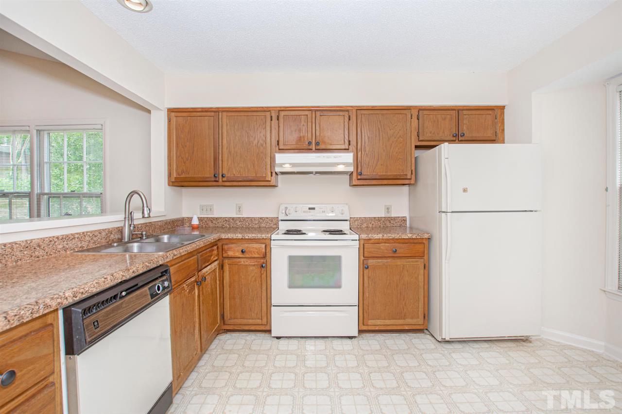 105 Shady Spring Place Durham, NC 27713 - Photo 6 of 27 Gallery Image 6
