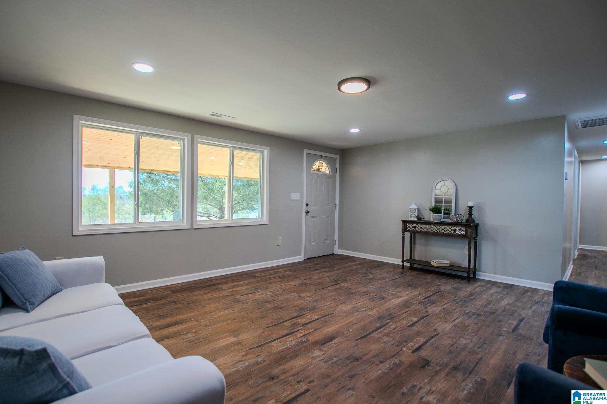 1046 Baty Road Cleveland, AL 35049 - Photo 10 of 40 Gallery Image 10