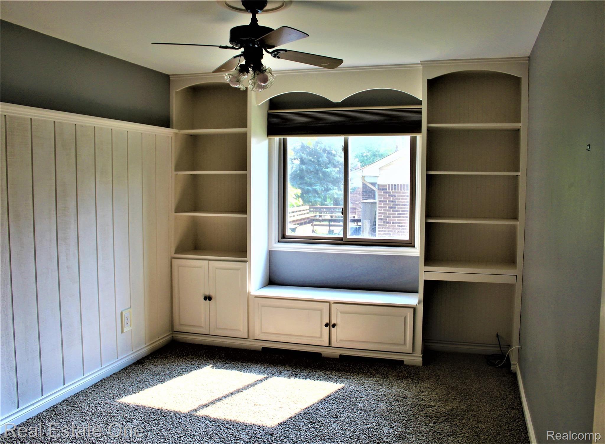 648 Kentucky Drive Rochester, MI 48307 - Photo 16 of 21 1-15.jpg