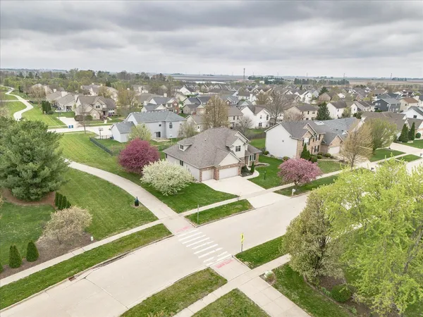 $485,000 | 4705 Stonebridge Drive, Champaign, IL 61822