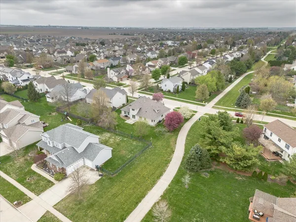 $485,000 | 4705 Stonebridge Drive, Champaign, IL 61822
