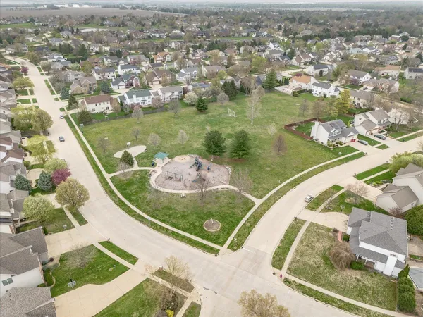 $485,000 | 4705 Stonebridge Drive, Champaign, IL 61822