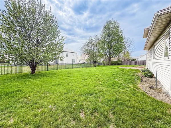 $485,000 | 4705 Stonebridge Drive, Champaign, IL 61822