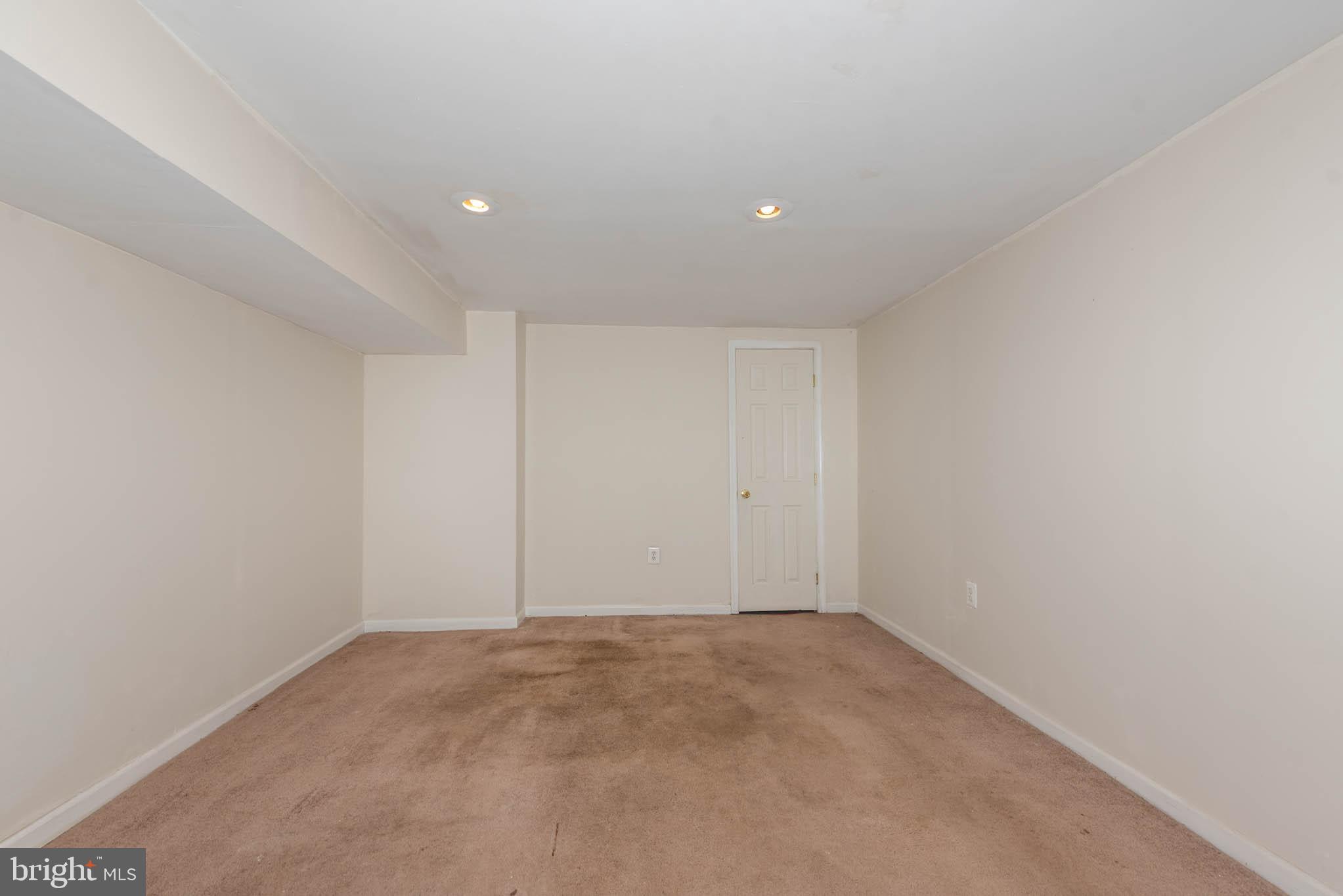 2705 Riggs Avenue Baltimore, MD 21216 - Photo 19 of 27