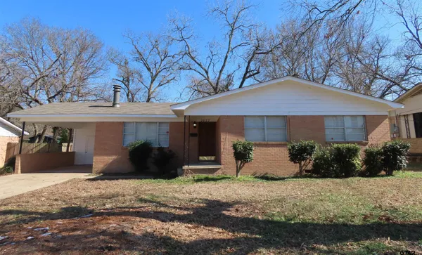 $1,425 | 2022 South Boldt Avenue, Tyler, TX 75701