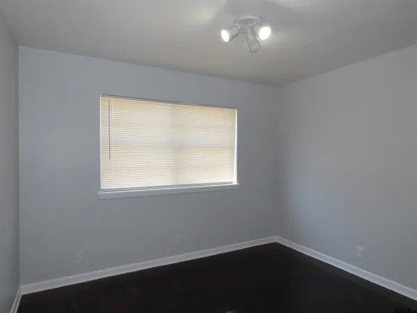 $1,425 | 2022 South Boldt Avenue, Tyler, TX 75701