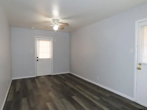 $1,425 | 2022 South Boldt Avenue, Tyler, TX 75701