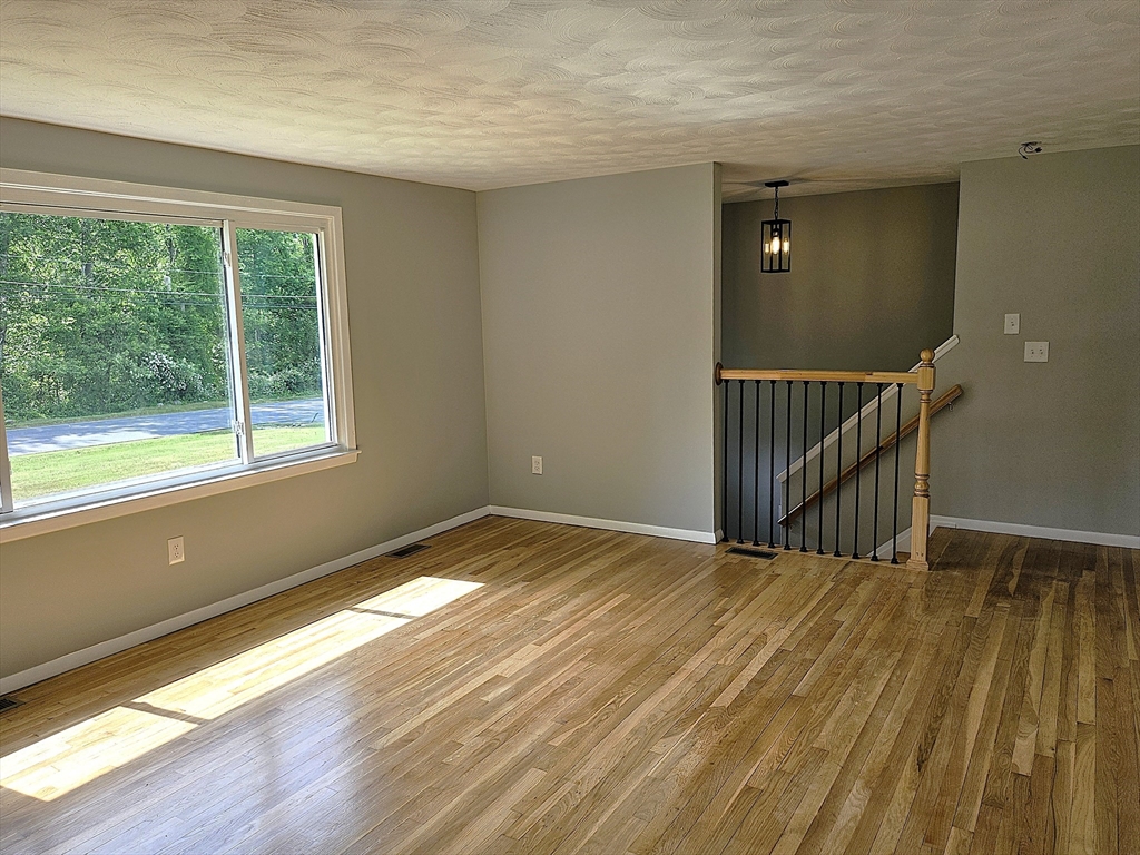 62 Millville Road Mendon, MA 01756 - Photo 17 of 32