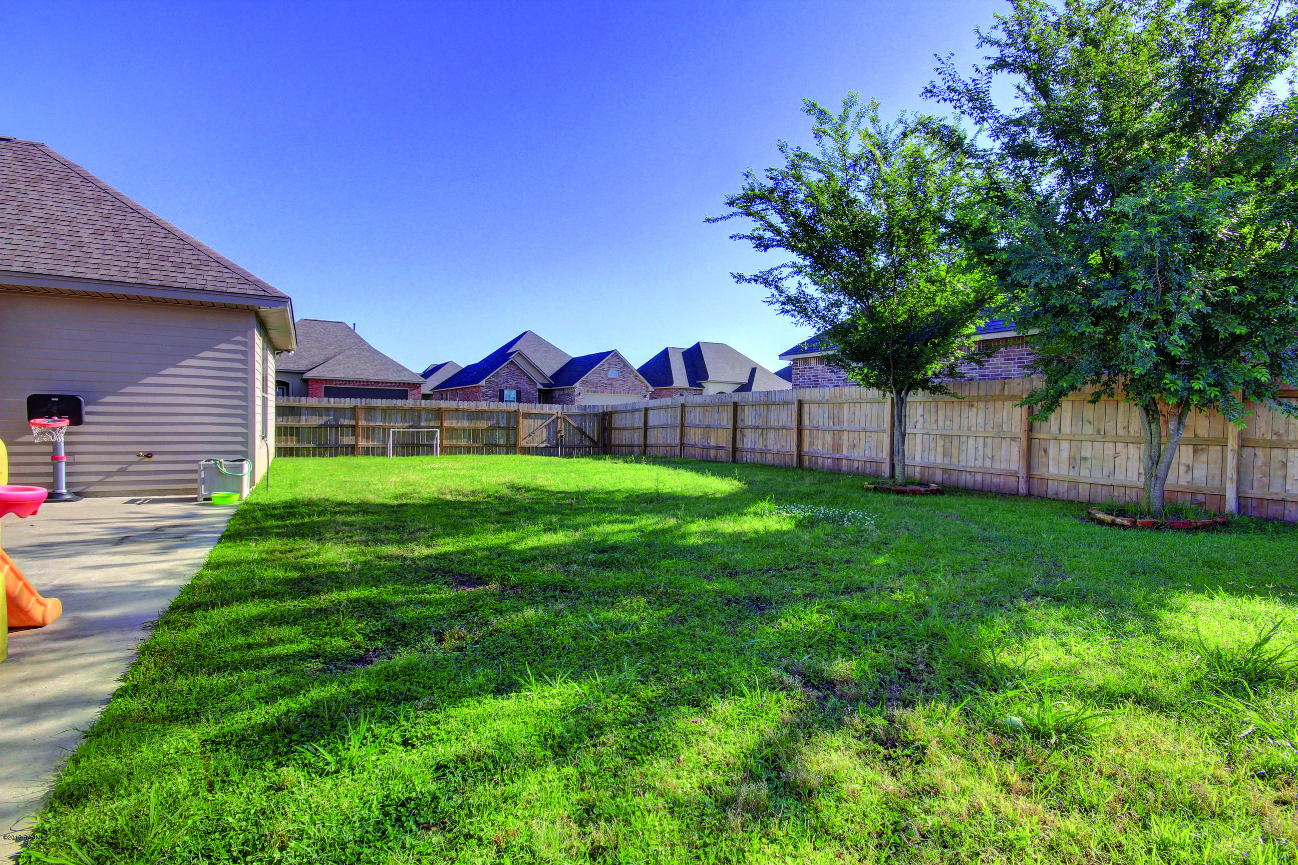 101 Still Waters Road Broussard, LA 70518 - Photo 27 of 27 Yard