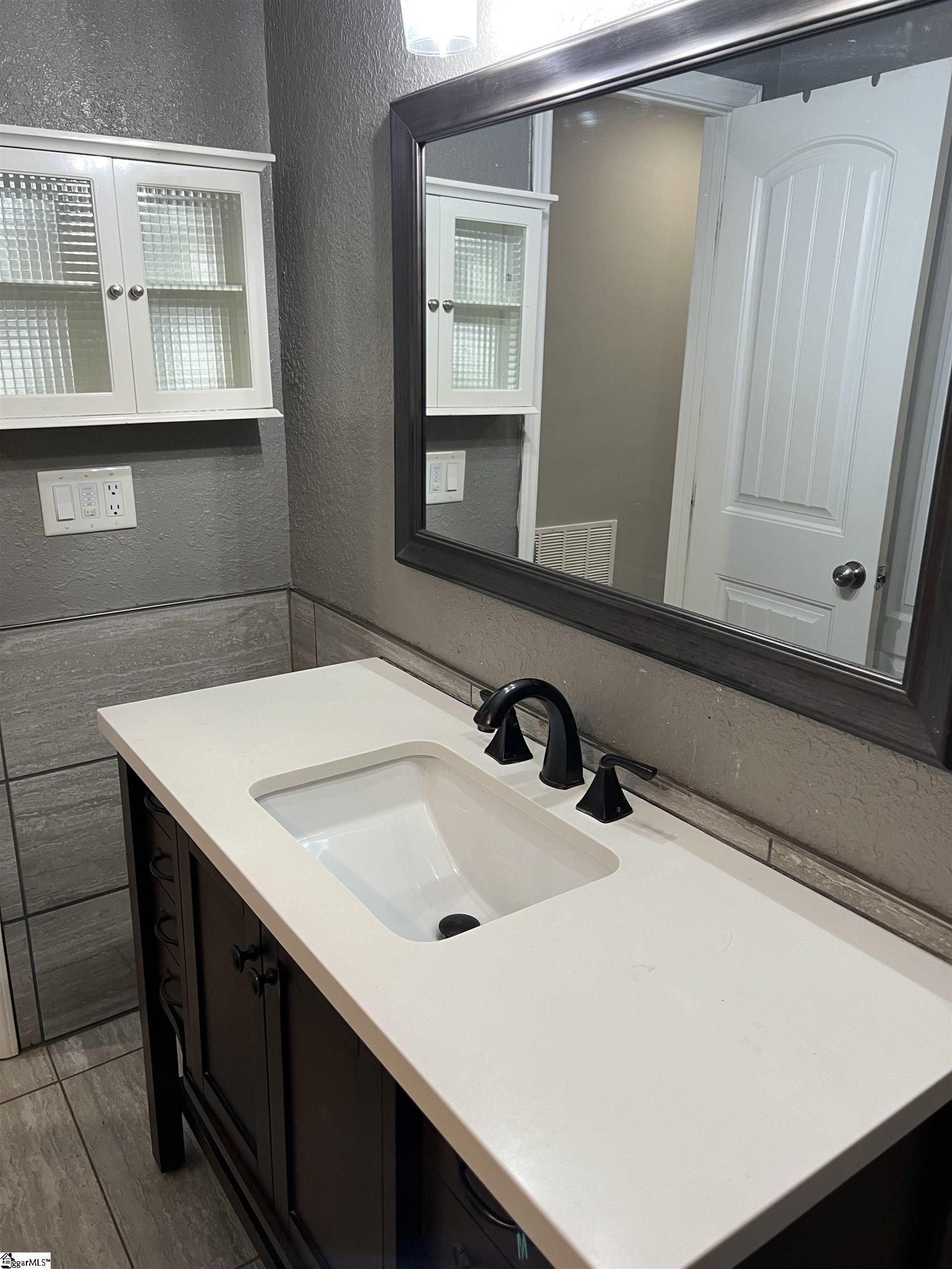 702 Central Avenue Mauldin, SC 29662 - Photo 15 of 35