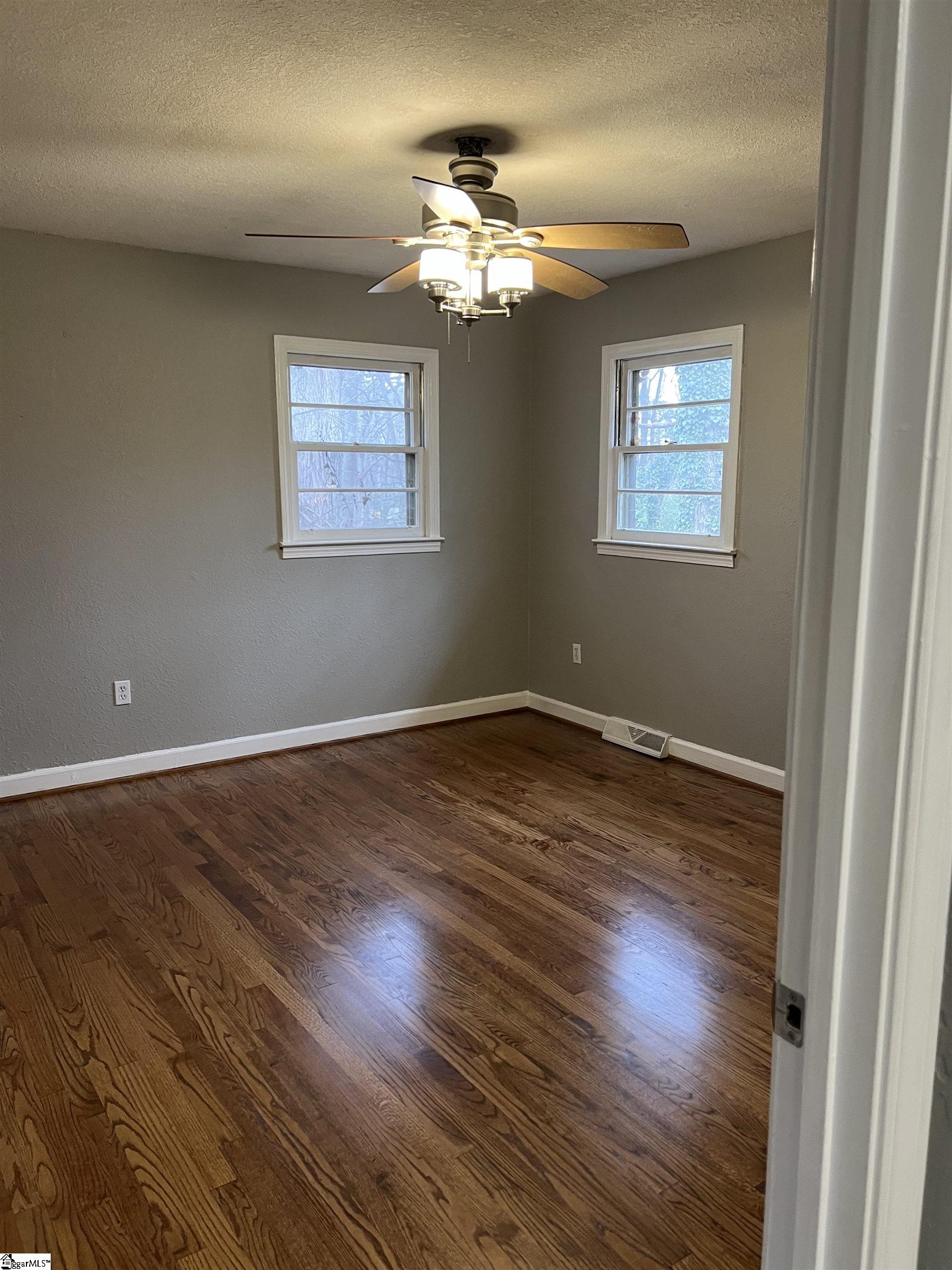 702 Central Avenue Mauldin, SC 29662 - Photo 18 of 35