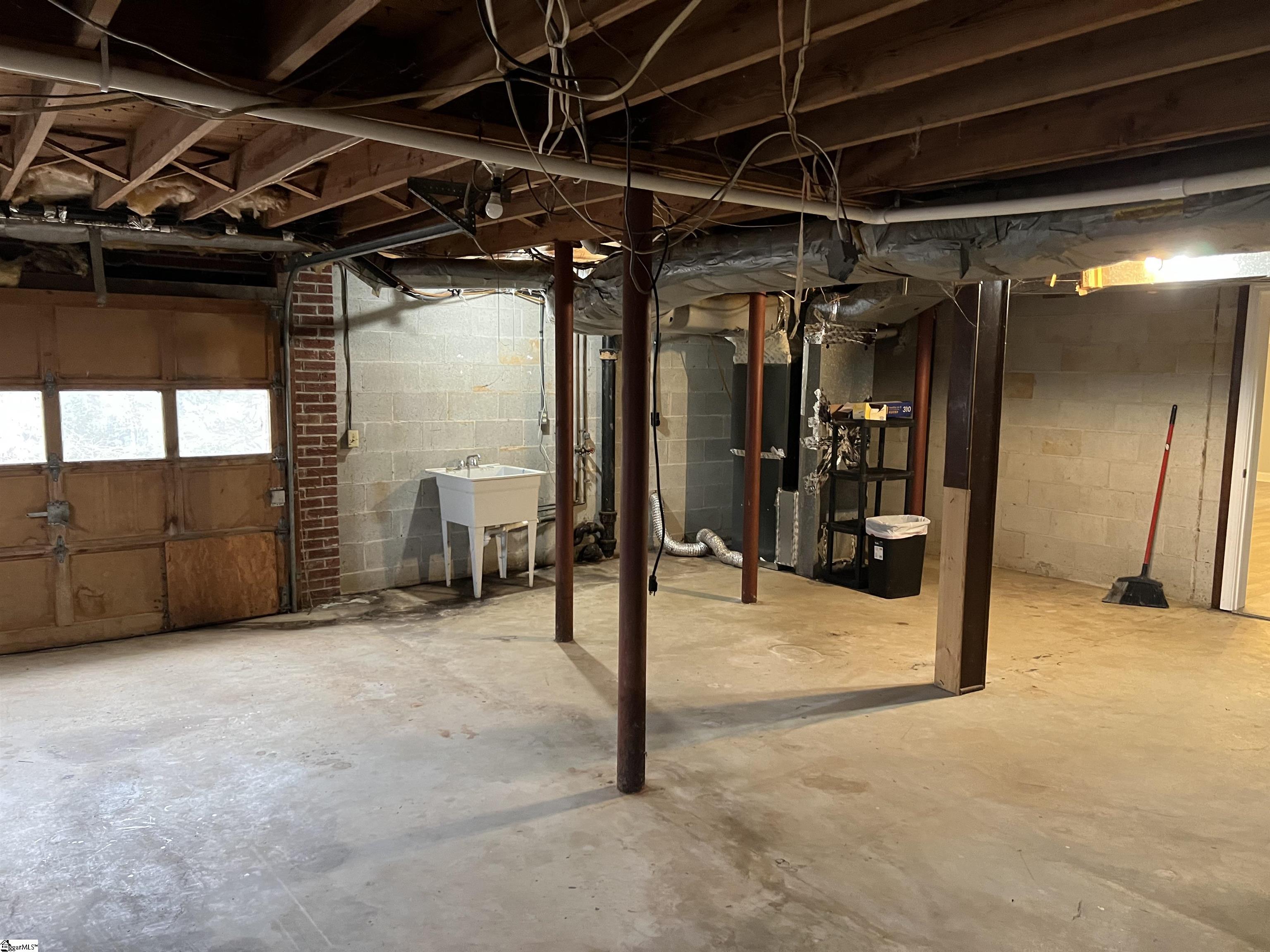 702 Central Avenue Mauldin, SC 29662 - Photo 26 of 35