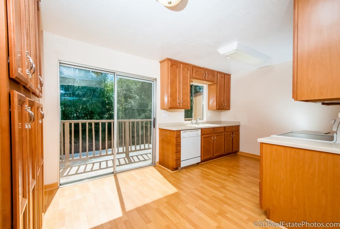 895 Jamacha Road El Cajon, CA 92019 - Photo 1 of 10