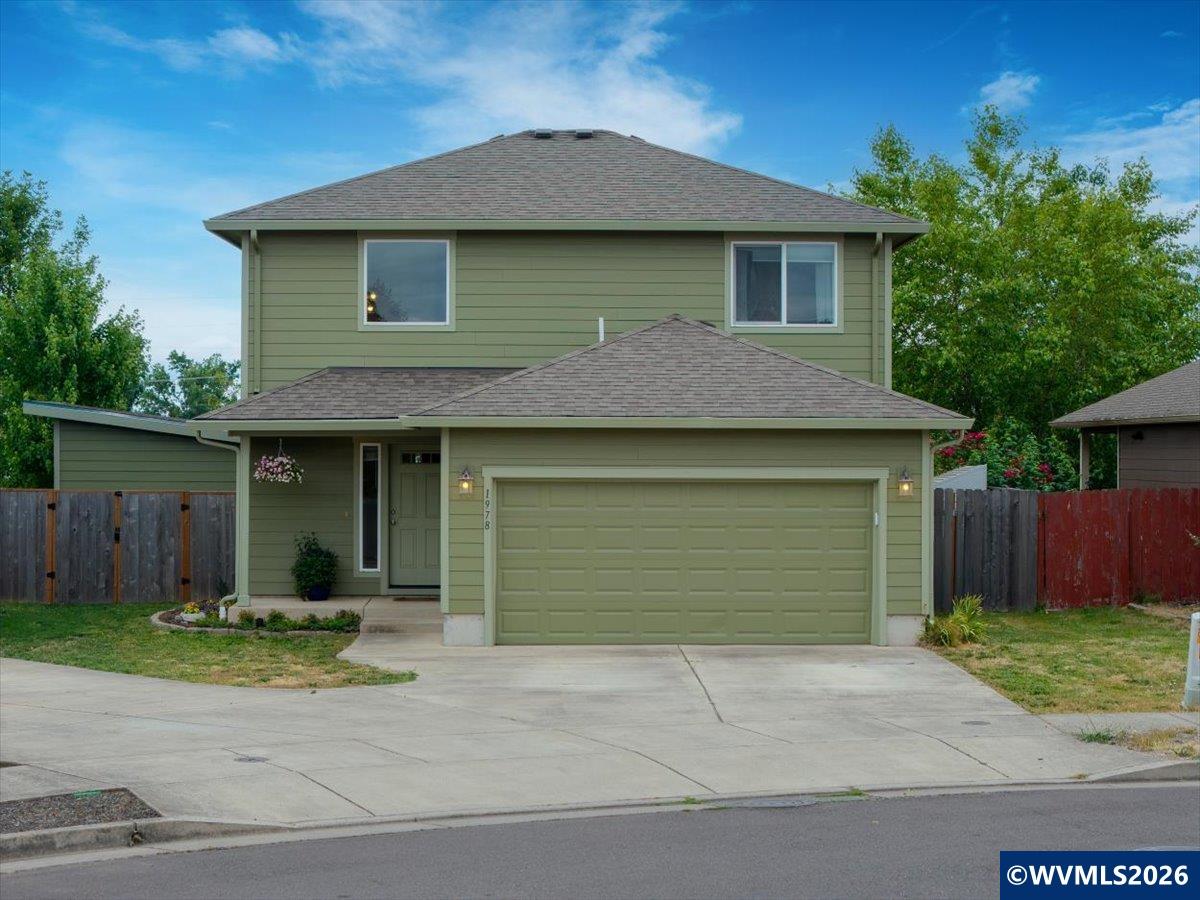1978 Southwest Lyon Street Albany, OR 97322 - Photo 1 of 31