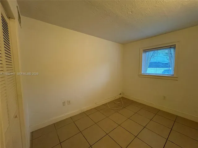 $2,125 | 8605 Southwest 68th Court, Unit 4, Pinecrest, FL 33156