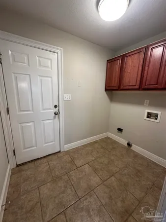 $4,400 | 1611 Luzon Lane, Gulf Breeze, FL 32563