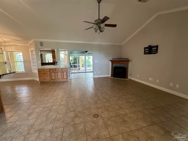 $4,400 | 1611 Luzon Lane, Gulf Breeze, FL 32563