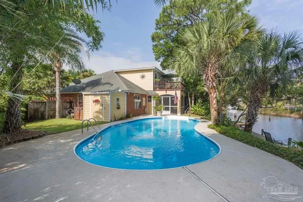 $4,400 | 1611 Luzon Lane, Gulf Breeze, FL 32563