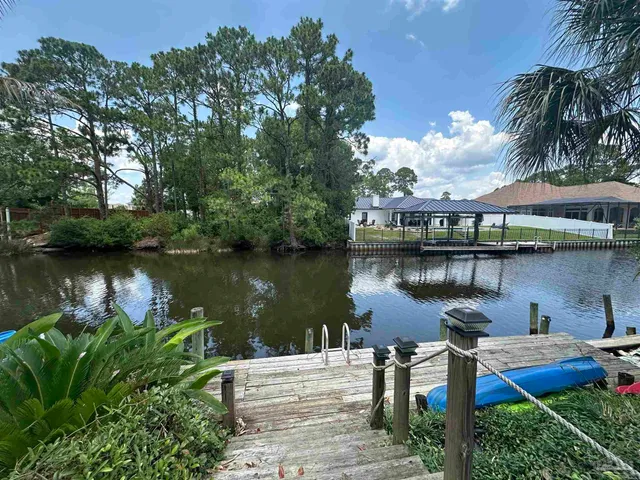 $4,500 | 1611 Luzon Lane, Gulf Breeze, FL 32563