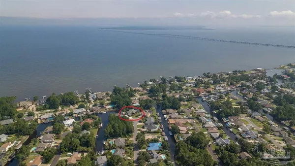 $4,400 | 1611 Luzon Lane, Gulf Breeze, FL 32563