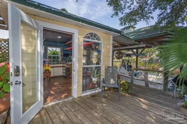 $4,400 | 1611 Luzon Lane, Gulf Breeze, FL 32563