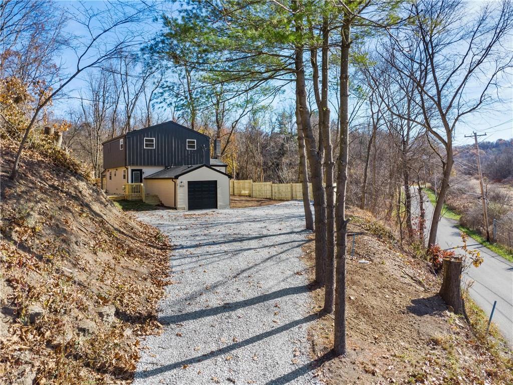 3820 Clements Road Pittsburgh, PA 15239 - Photo 3 of 41 Gallery Image 3