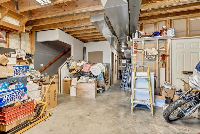 $439,000 | 957 Whispering Lane, Hazel Green, WI 53811