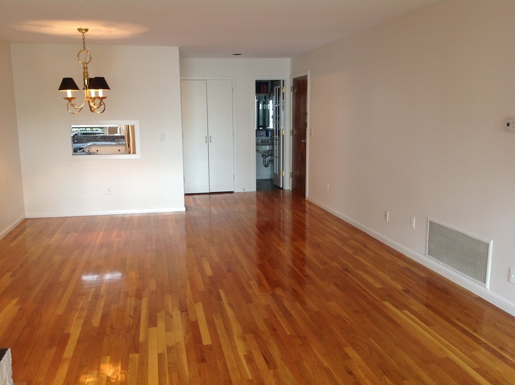 50 Allerton Place, Unit B Marblehead, MA 01945 - Photo 3 of 15