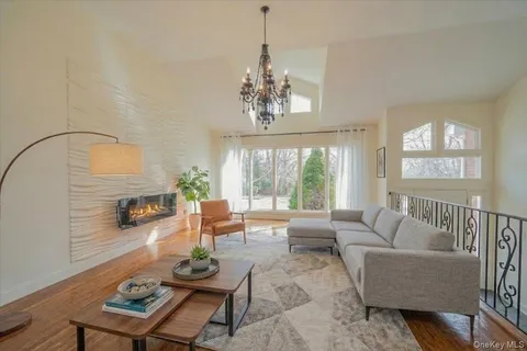 $1,099,000 | 87 Soundview Drive, Port Jefferson, NY 11777