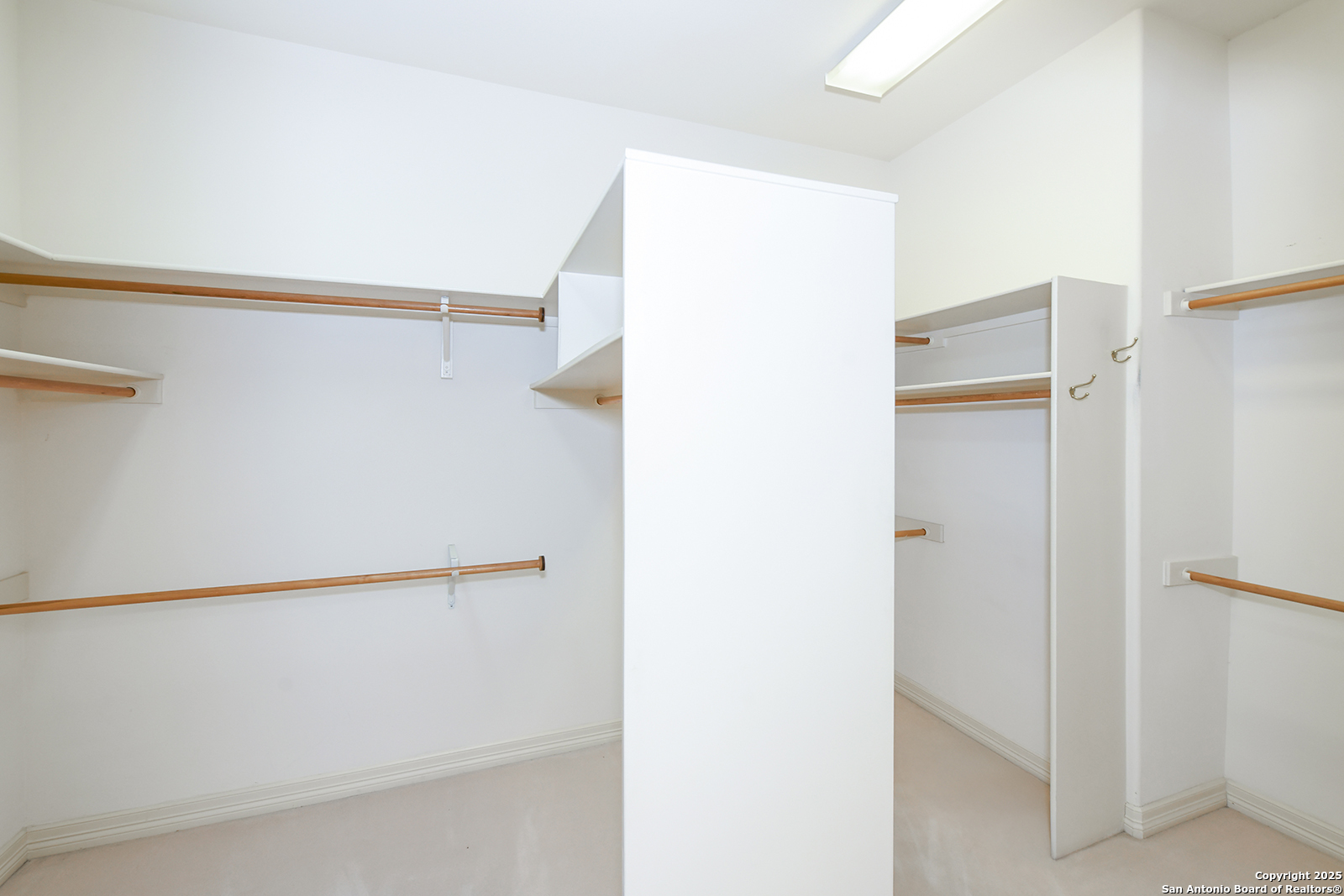 13 Westelm Circle San Antonio, TX 78230 - Photo 25 of 46 a view of closet