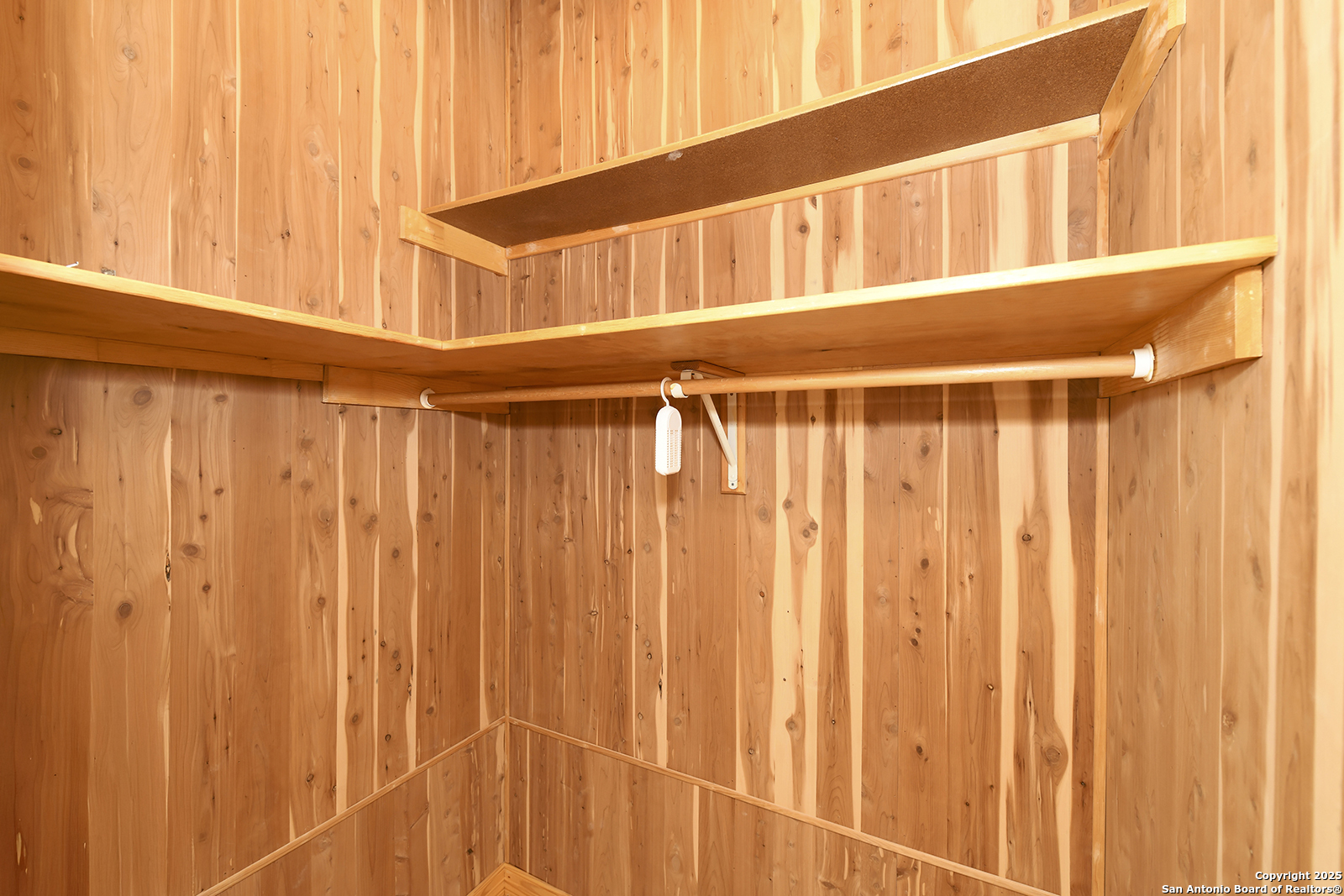 13 Westelm Circle San Antonio, TX 78230 - Photo 31 of 46 a view of a wooden door