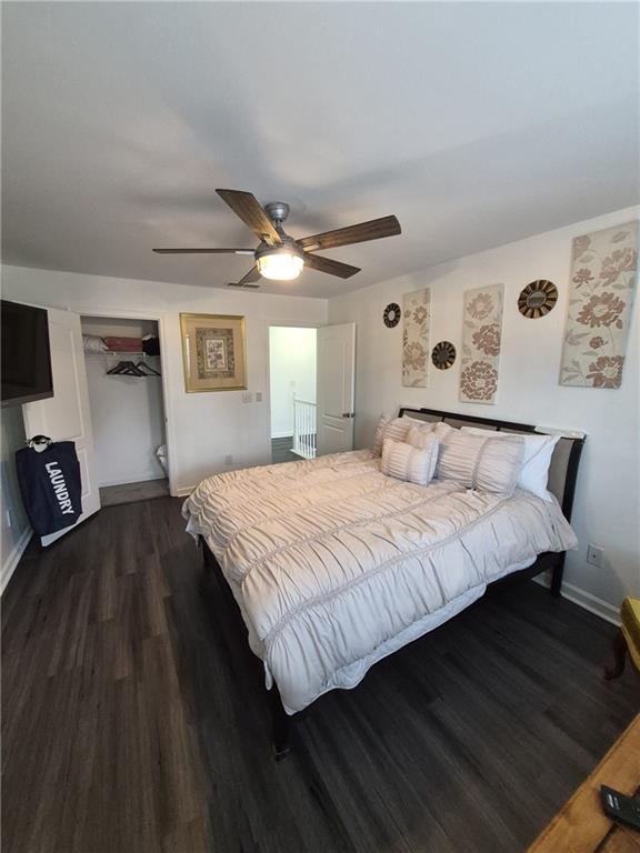 2689 Muskeg Court Southwest Atlanta, GA 30331 - Photo 18 of 35 a bedroom with a bed and window