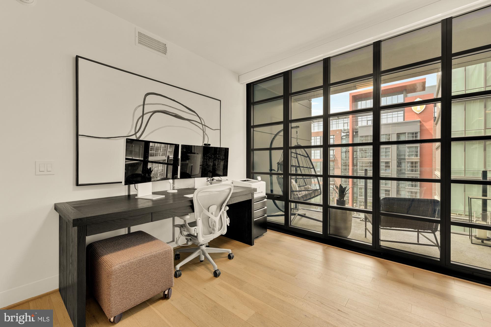 45 Sutton Square Southwest, Unit 906 Washington, DC 20024 - Photo 13 of 40