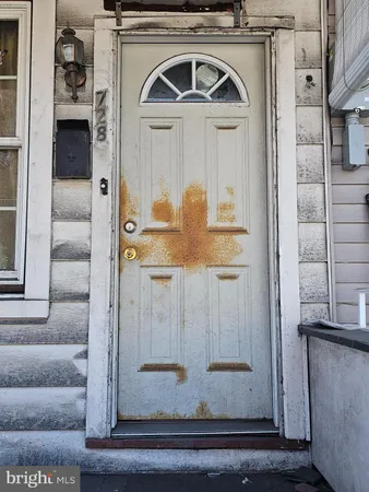 $65,000 | 728 East Centre Street, Mahanoy City, PA 17948