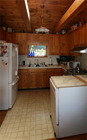 32 Ardmore Road Holland, MA 01521 - Photo 8 of 25