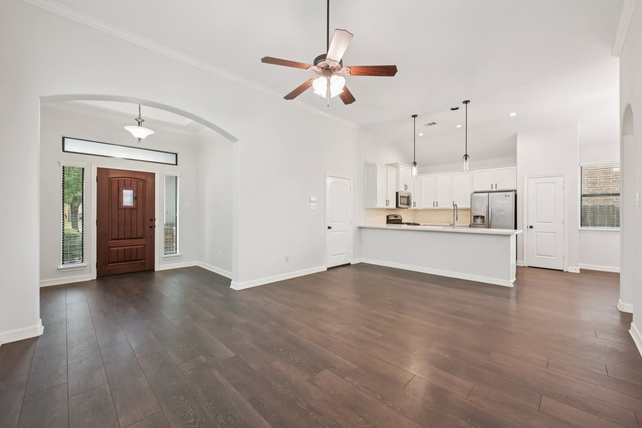 618 Aulia Lane Spring, TX 77386 - Photo 6 of 34 Family Room