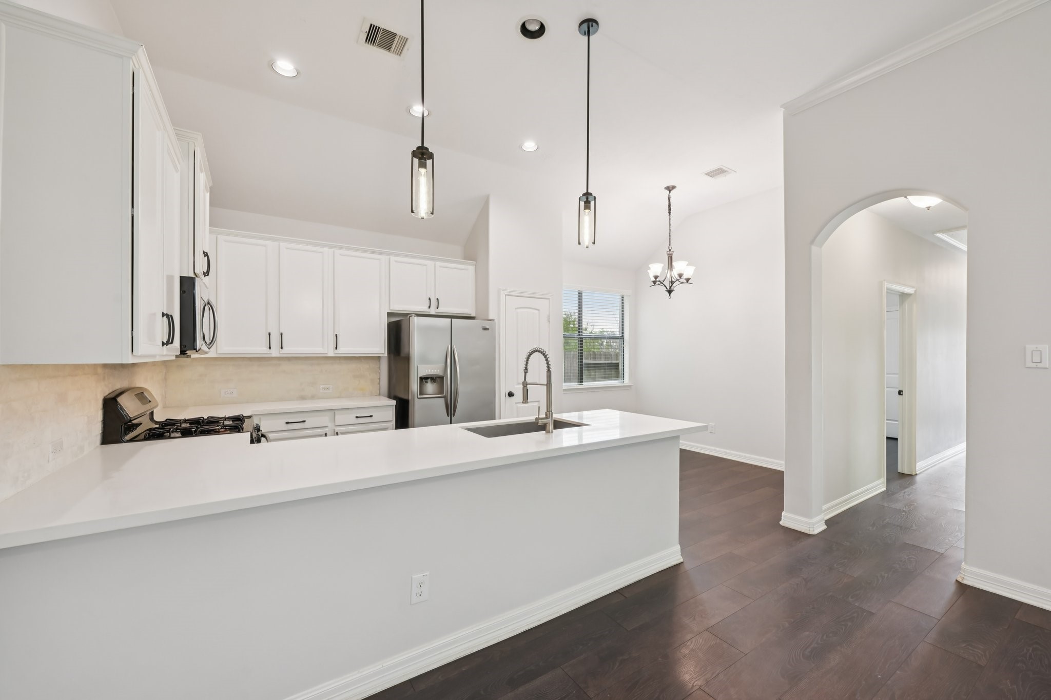 618 Aulia Lane Spring, TX 77386 - Photo 10 of 34 Kitchen