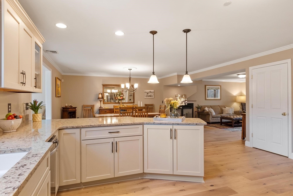 218 Rangeway Road, Unit 292 Billerica, MA 01862 - Photo 12 of 42 Gallery Image 12