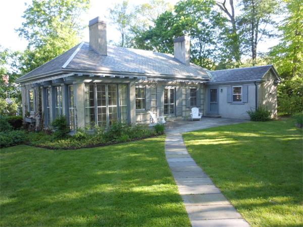 95 Meriam Street Lexington, MA 02420 - Photo 1 of 8 Gallery Image 1