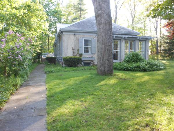 95 Meriam Street Lexington, MA 02420 - Photo 3 of 8 Gallery Image 3