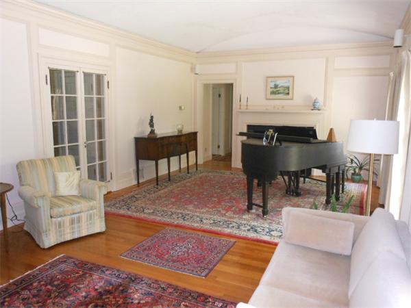 95 Meriam Street Lexington, MA 02420 - Photo 5 of 8 Gallery Image 5
