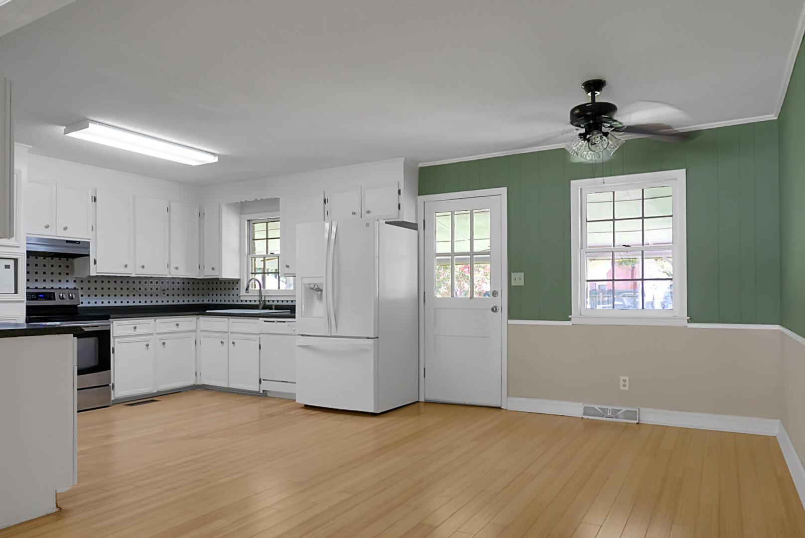700 Old Golf Road Summerville, SC 29483 - Photo 12 of 47 DSC04064