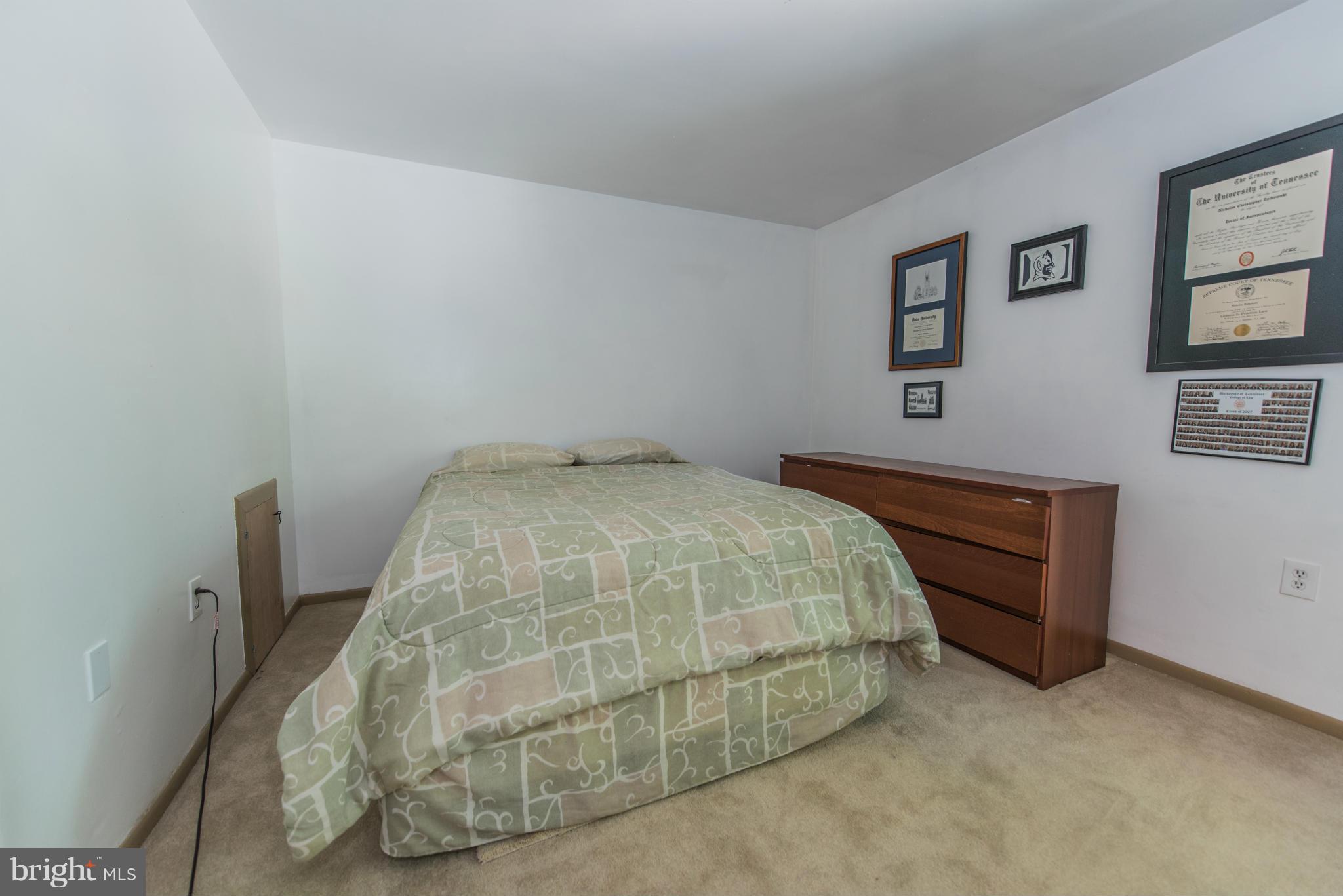 1524 Northgate Square, Unit 22A Reston, VA 20190 - Photo 10 of 17 Bedroom