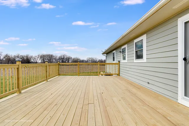 $558,500 | 38W715 Huntley Road, West Dundee, IL 60118